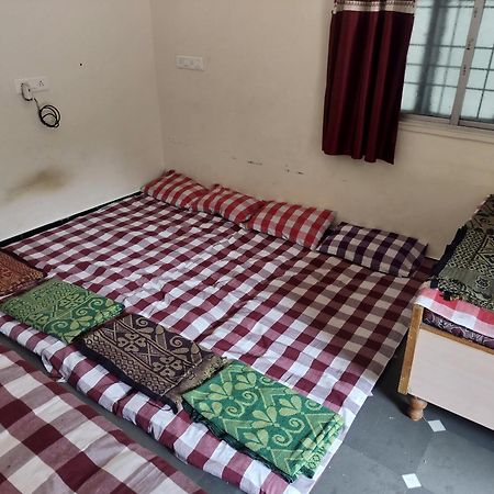 Samarth Sawali Guest House, Vidhyanagar Akkalkot Akalkot Eksteriør billede