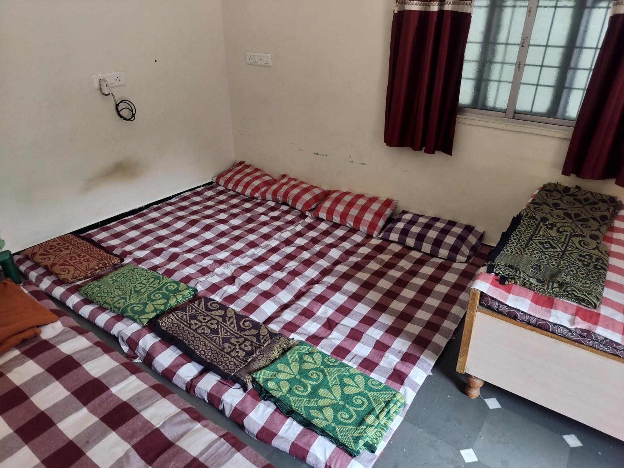 Samarth Sawali Guest House, Vidhyanagar Akkalkot Akalkot Eksteriør billede